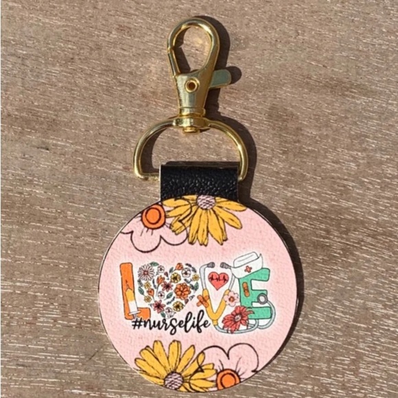 #nurselife Keychain - Picture 1 of 1